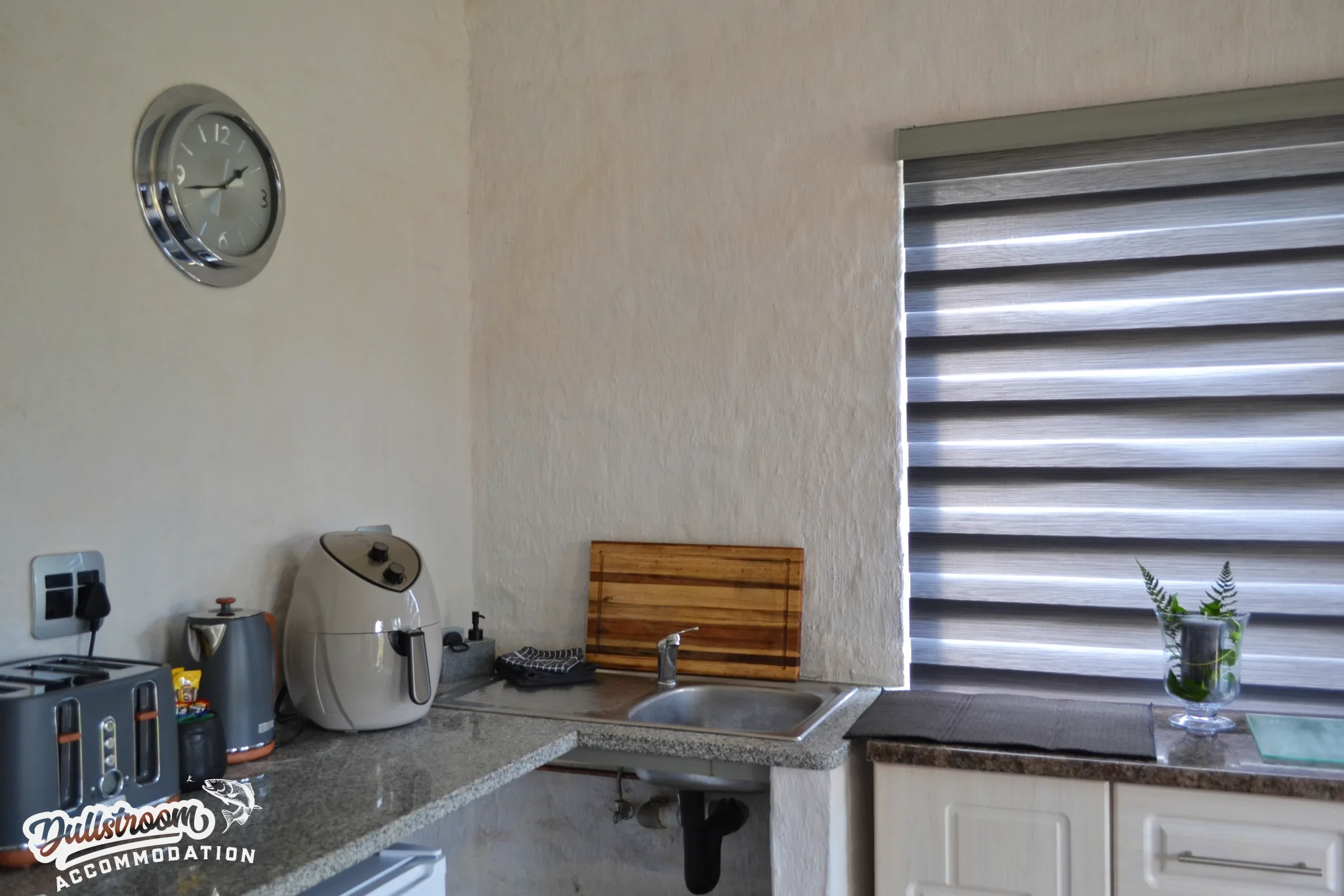 Picsart_23-12-22_21-48-33-780