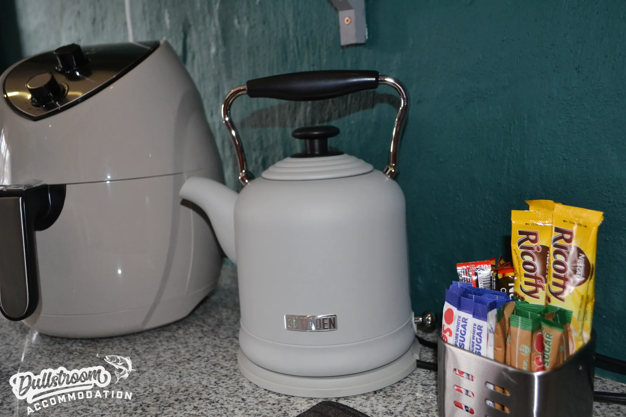 Picsart_23-12-22_22-19-21-425