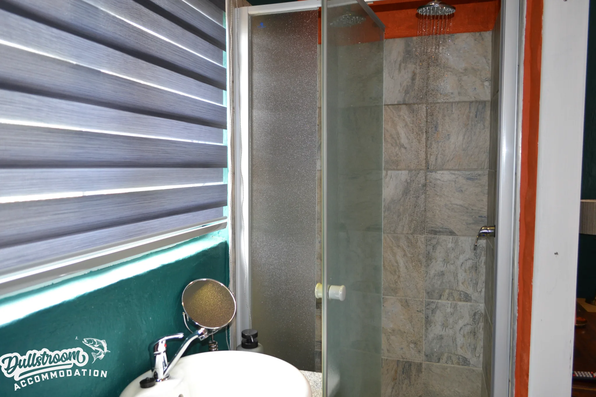 Picsart_23-12-22_22-20-17-330